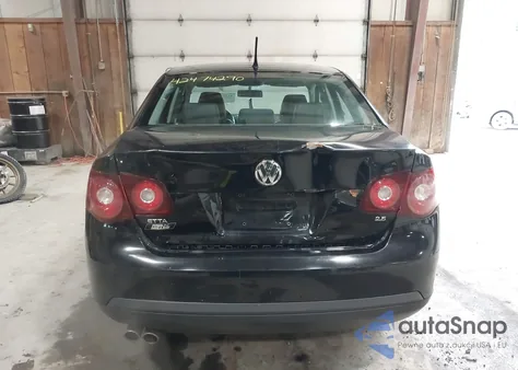 2010 Volkswagen Jetta Limited Edition из США, поврежденный, VIN 3VWAZ7AJ4AM114279